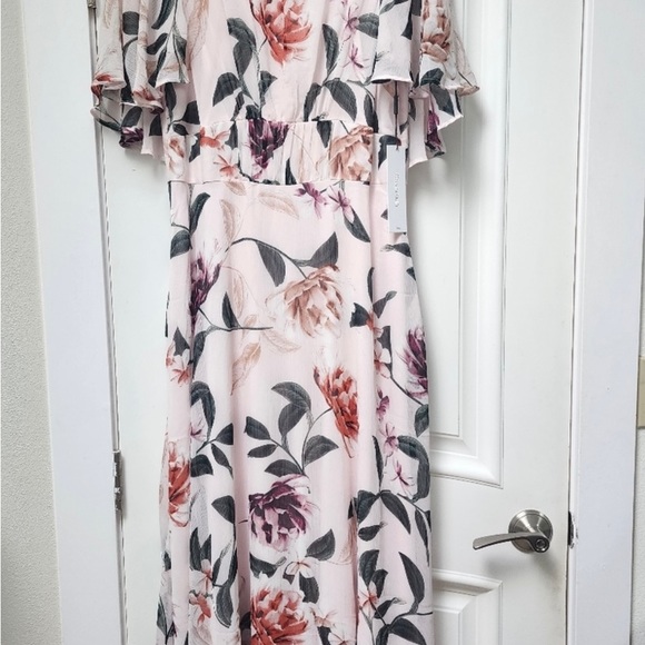 Calvin Klein - Picture 8 of 10